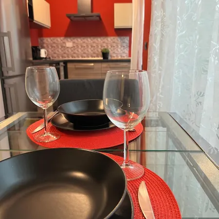 Mavis - To With Apartment *
